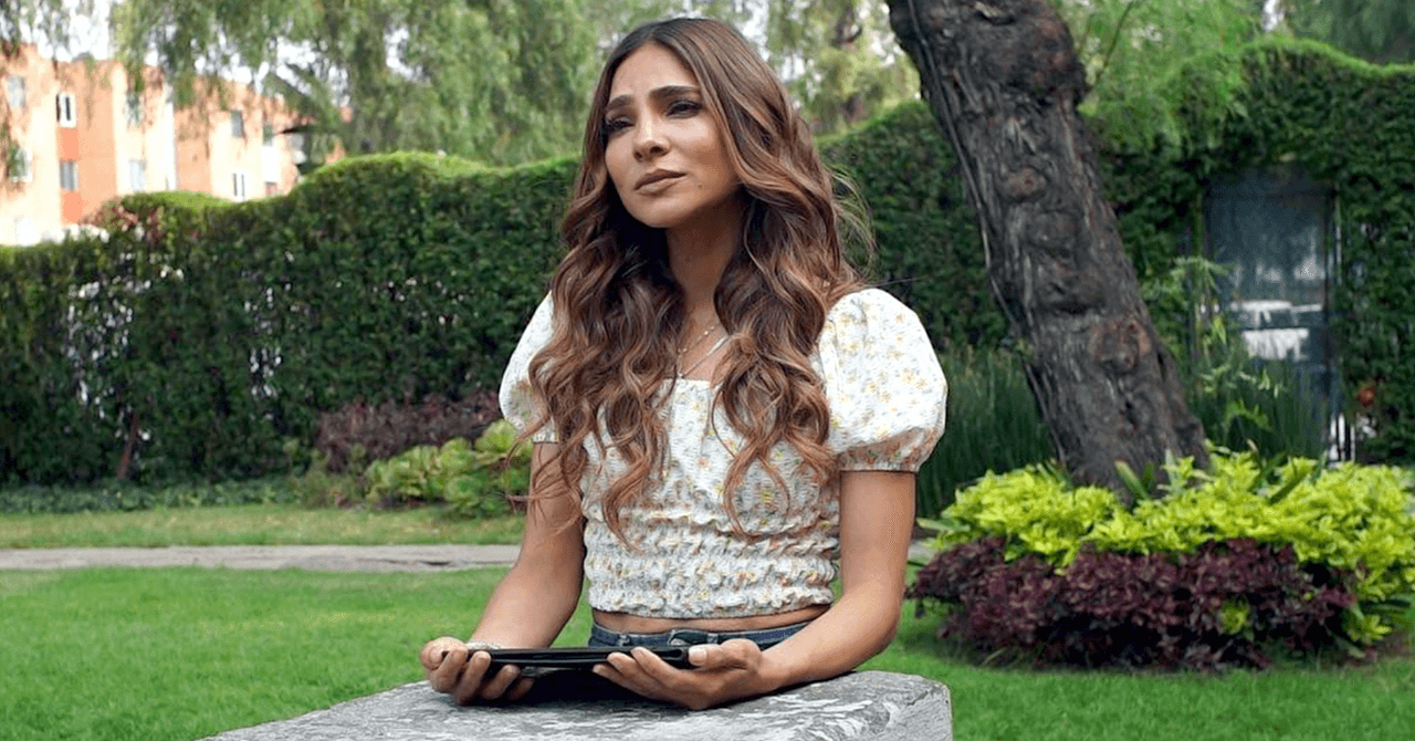 <b><a href="https://www.univision.com/shows/despierta-america/conoce-mas-de-los-actores-que-estaran-con-alejandra-espinoza-en-corazon-guerrero-video" target="_blank">La protagonista de Corazón Guerrero</a></b>, que puedes ver a través de 
<b>Univision</b> de lunes a viernes a las 3P/2C, divide su tiempo entre ser mamá y artista. 
<br>