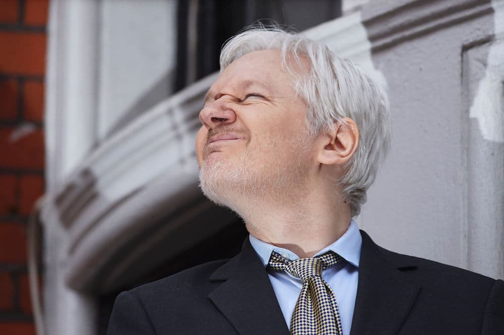 Tribunal sueco mantiene la orden de detención contra Julian Assange