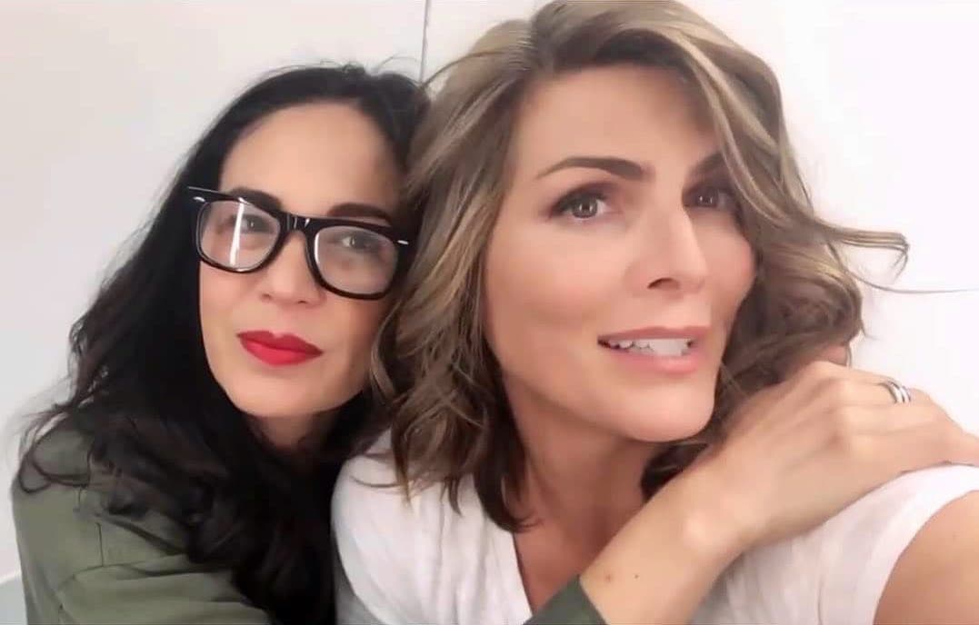 "Principalmente agradezco a la Montse lo que hemos vivido, también 
<a href="https://www.univision.com/famosos/yolanda-andrade-montserrat-oliver-veronica-castro-infiel">por nuestra relación de pareja</a>, de amigas, de familia y de todo", finalizó.
<br>