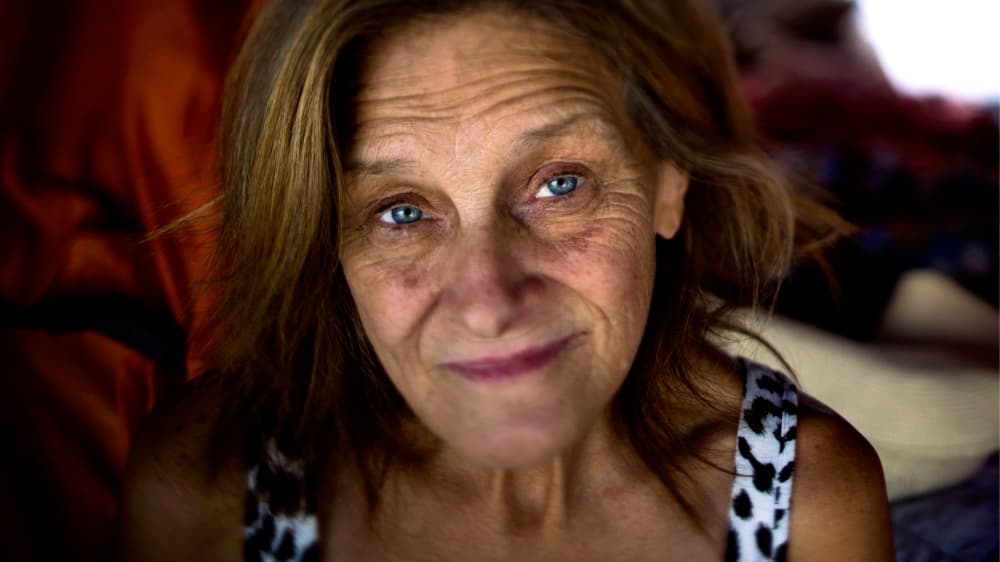 "La vivienda aquí está fuera de control, por eso tenemos muchas personas en las calles. No hay a dónde ir", dice Tammy Stephen, de 54 años, quien vive en el Camp Second Chance, un campamento para indigentes en Seattle.