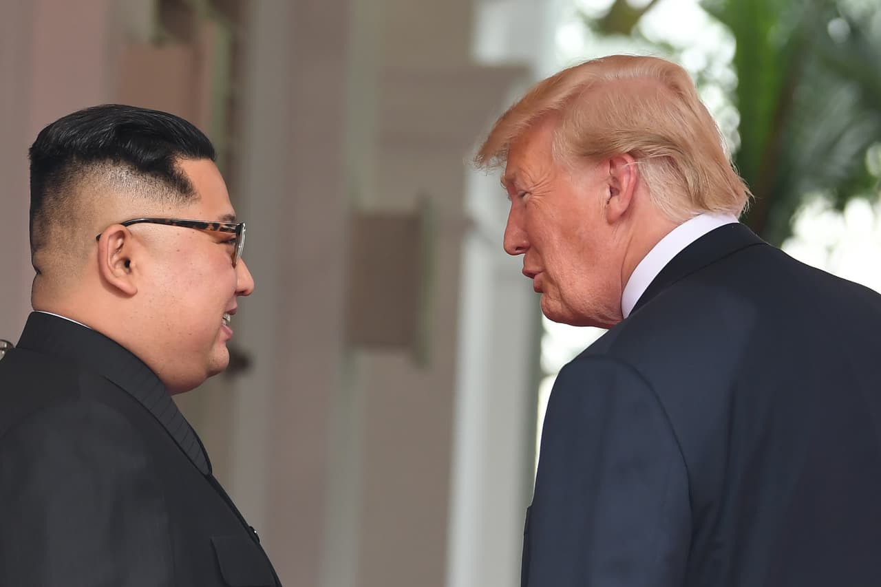 Los dos líderes tienen previsto reunirse cara a cara, acompañados únicamente por traductores, durante hasta dos horas antes de incorporar a sus respectivos asesores.