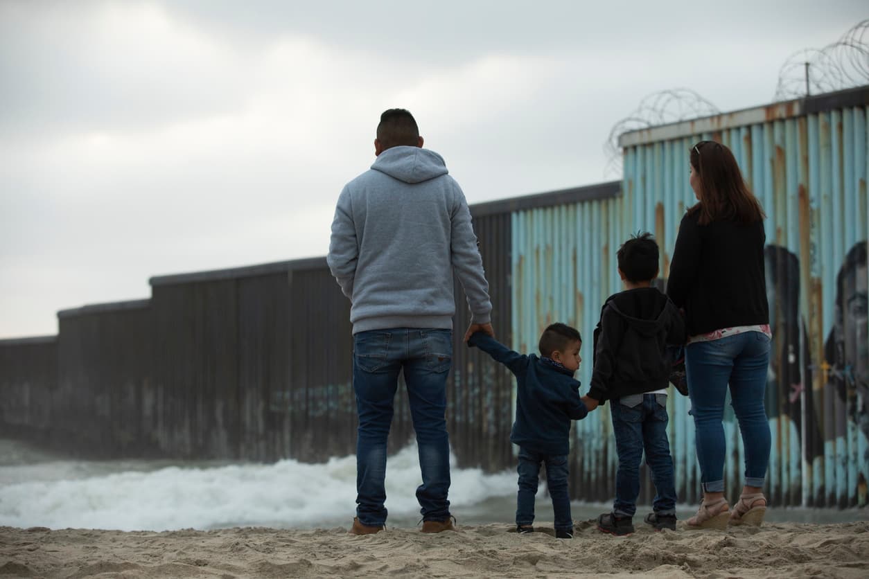 A través de Welcome.US, los patrocinadores en todo el país están brindando caminos hacia la seguridad