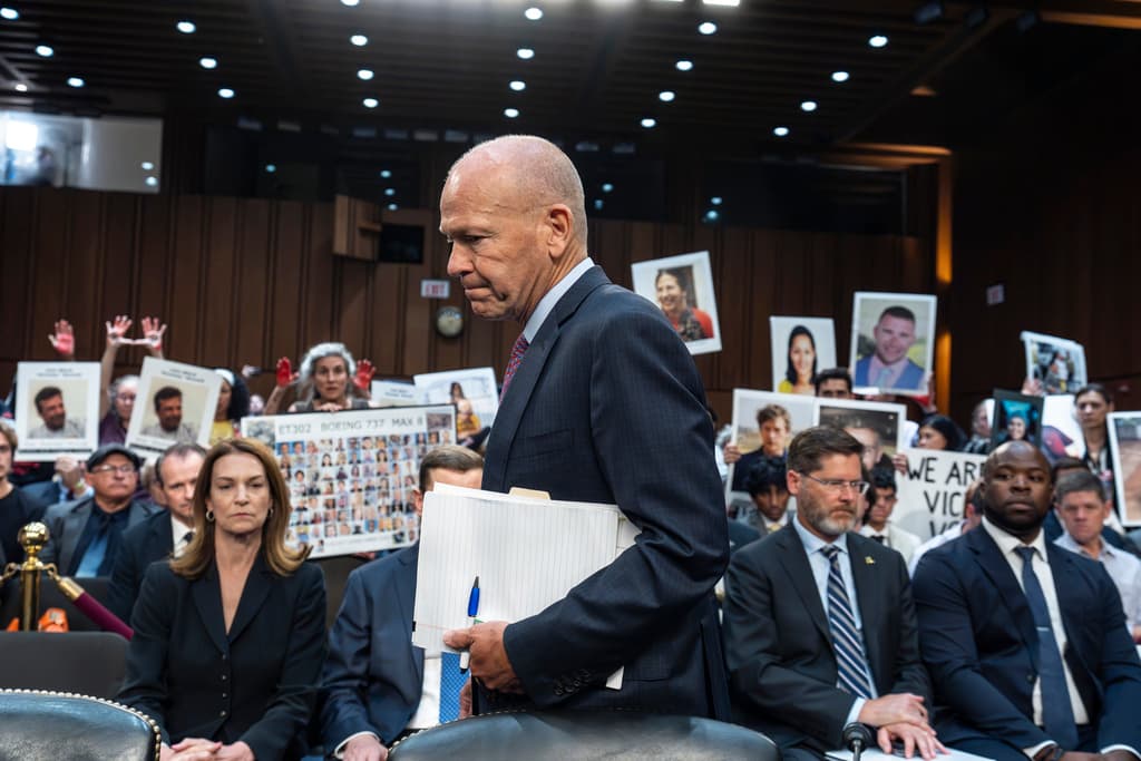 Boeing se declarará culpable de fraude para evitar un juicio por tragedias de los dos aviones 737 Max