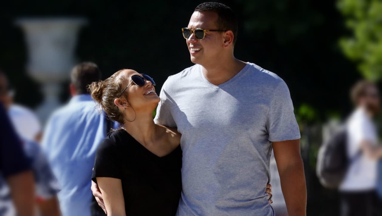 Después de que Jennifer Lopez terminó su relación con Casper Smart en agosto de 2016, 'La Diva del Bronx' decidió retomar su vida amorosa en 2017, pero ahora junto a Alex Rodríguez.