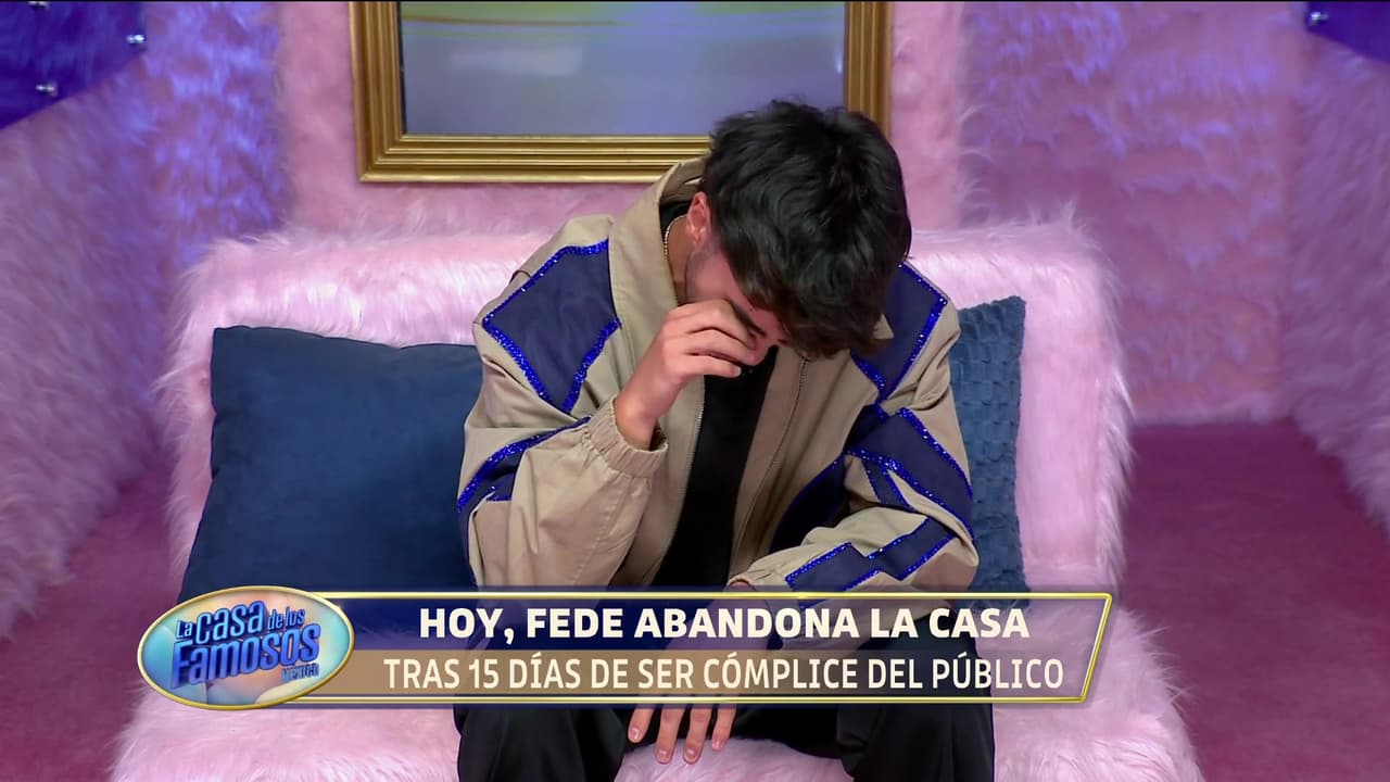 Fede Vigevani se quiebra al entrar por última vez al Confesionario