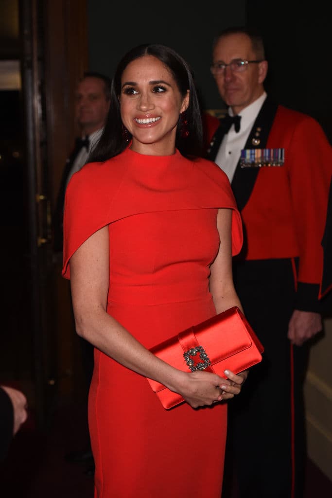 "Cuando me uní a la familia, esa fue la última vez hasta que nos marchamos en que vi mi pasaporte, mi licencia de conducir, mis llaves... todo hay que entregarlo", aseguró Meghan.
<br>