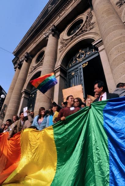 Del total de parejas, 467 lo hicieron bajo el régimen de bienes mancomunados y 233 por separación de bienes.