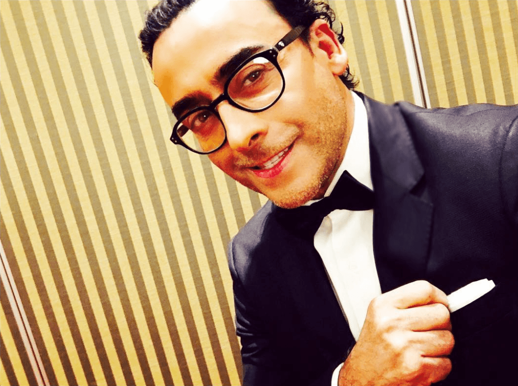 El comediante 
<b>Adal Ramones</b>, mejor conocido por su programa de televisión 
<b>'Otro Rollo'</b> que fue transmitido en 53 países, también ha trascendido en la industria de la comedia.