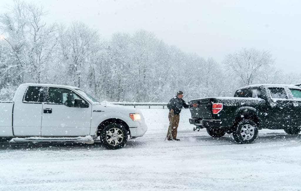Los equipos de PennDOT están trabajando arduamente preparando carreteras y preparándose para actuar durante la tormenta de nieve.