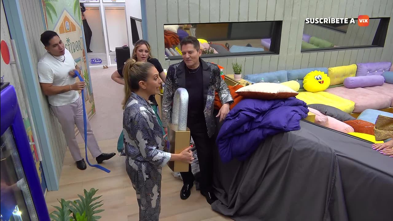 Ernesto, Mariana y Yahir se despiden de Malibú antes de poner el candado