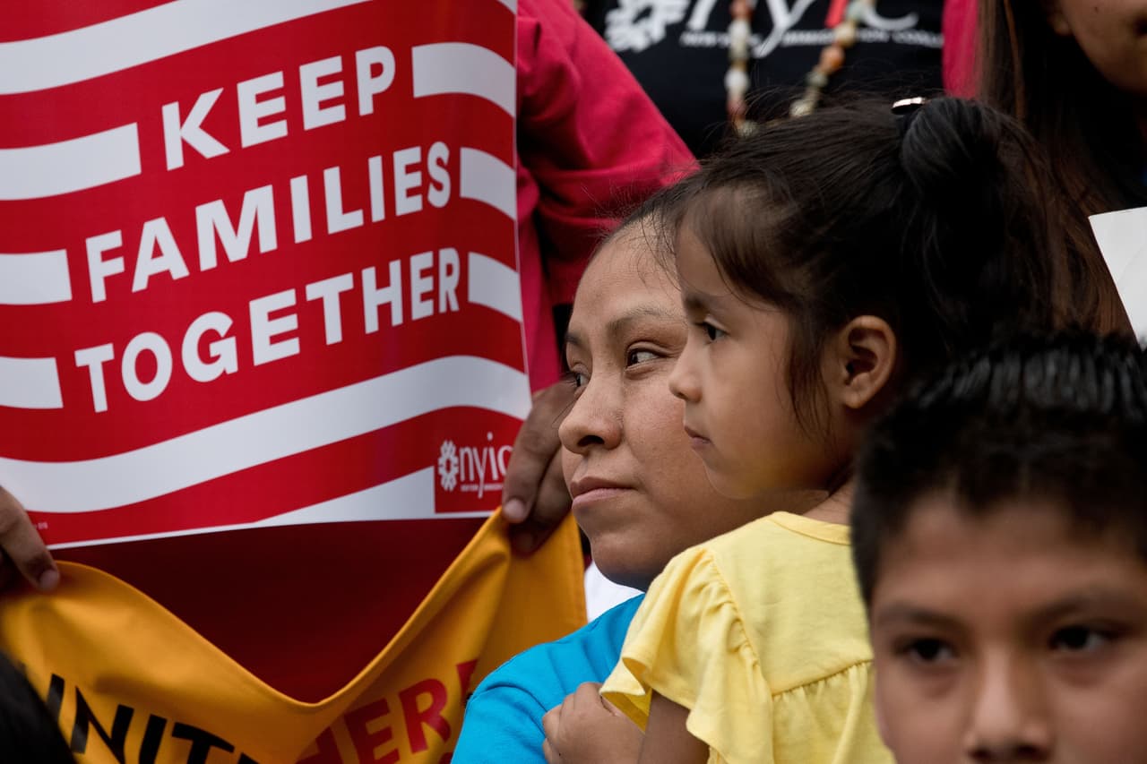 El cierre parcial del gobierno dejó a miles de inmigrantes al borde de la deportación de EEUU