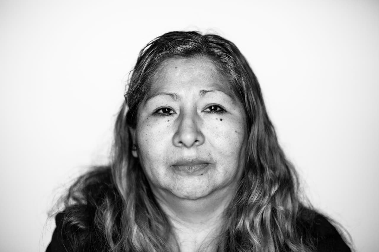 <b>24 años en EEUU. </b>Ciudadana Estadounidense desde 2008. “También fui inmigrante indocumentada, y mi deber es ayudar los que no han podido regularizarse y se sienten amenazados. Hay mucha injusticia y mucha discriminación contra nosotros los hispanos. Los ciudadanos debemos salir a votar”.