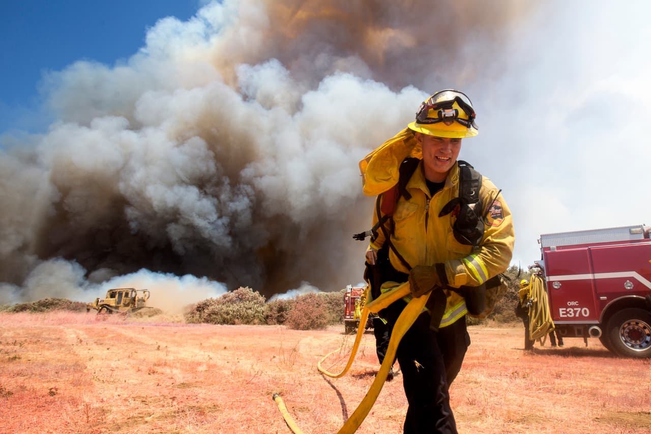 Lo peor es que las condiciones no mejorarán en los próximos días por lo que las alertas por incendios se mantienen, según el pronóstico del Servicio Nacional de Meteorología.
<br>