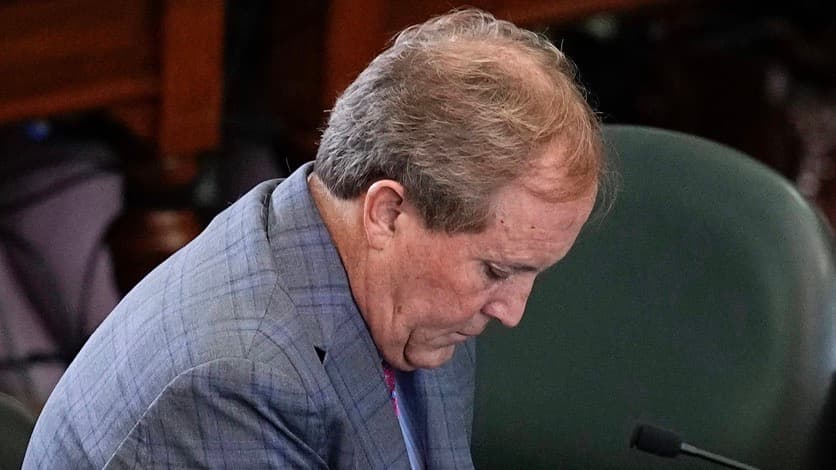 El fiscal general de Texas, Ken Paxton, evita un juicio en su contra por grave fraude de valores 
