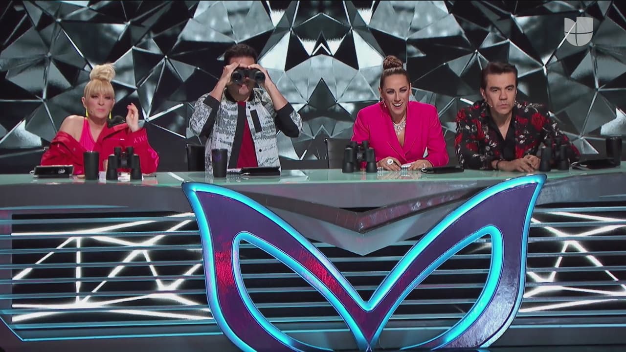 Yuri, Carlos, Consuelo y Adrián estuvieron muy alejados de reconocer a Águila, pues entre sus predicciones estuvieron Alexis Ayala, Carlos Loret de Mola, Julián Gil y Jesús Adrián Romero.