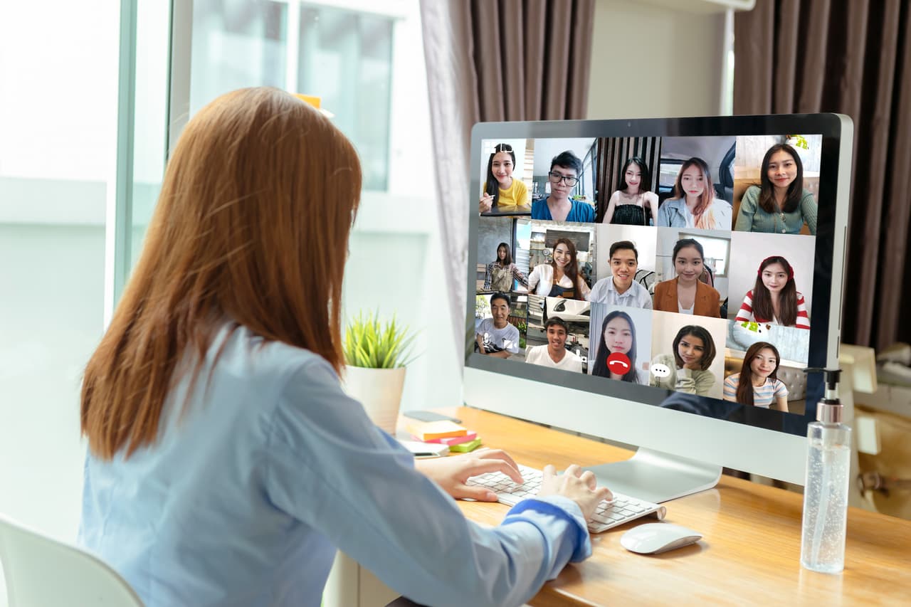 <b>3. Gerente de cuentas Senior</b>
<br>
<br>Salario promedio: 73,842 dólares al año.
<br>
<br>Estos gerentes son los líderes de los equipos de ventas y son los responsables del aumento de los ingresos. Pueden ganar hasta 113,000 dólares al año, incluso más. 
<br>