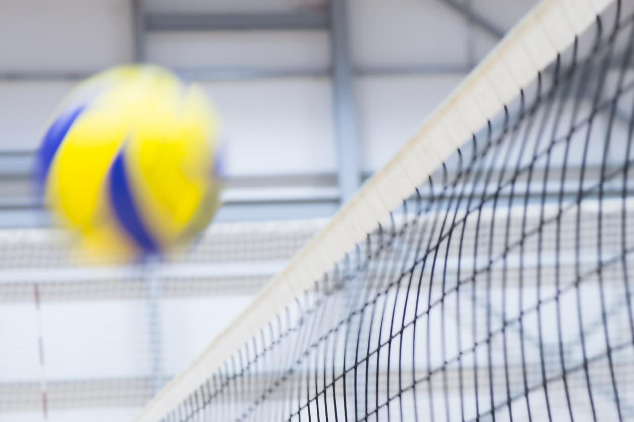 <b>Entrenamiento en deportes para adultos</b>
<br>
<br>Viernes de 11:30 am a 12:30 pm. Aprende conceptos básicos de deportes como basquetbol, fútbol, fútbol americano bandera y Lacrosse.
<br>
<br>Se realizan en el Williamsbridge Oval Recreation Center en el Bronx. 
<b><a href="https://www.nycgovparks.org/events/2023/09/01/summer-sports-experience-seniorpickleball" target="_blank">Más información.</a></b>
<br>