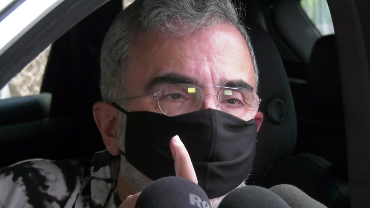 "Preguntas estúpidas no": Vicente Fernández Jr. reacciona con enojo por la desinformación sobre su padre