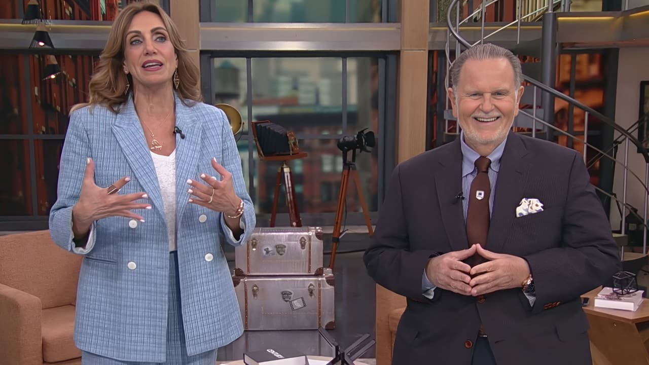 Lili Estefan feliz por cumplir su sueño de tener una estrella en el Paseo de la Fama