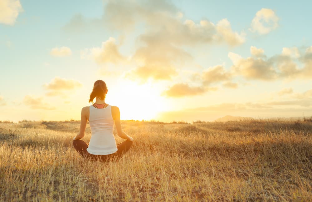 <b>VIRGO</b>
<br>Una gran opción es relajarse o meditar mientras realizas algún contacto natural con la tierra. El contacto con este elemento natural te servirá mucho para conectarte con tu yo interno.