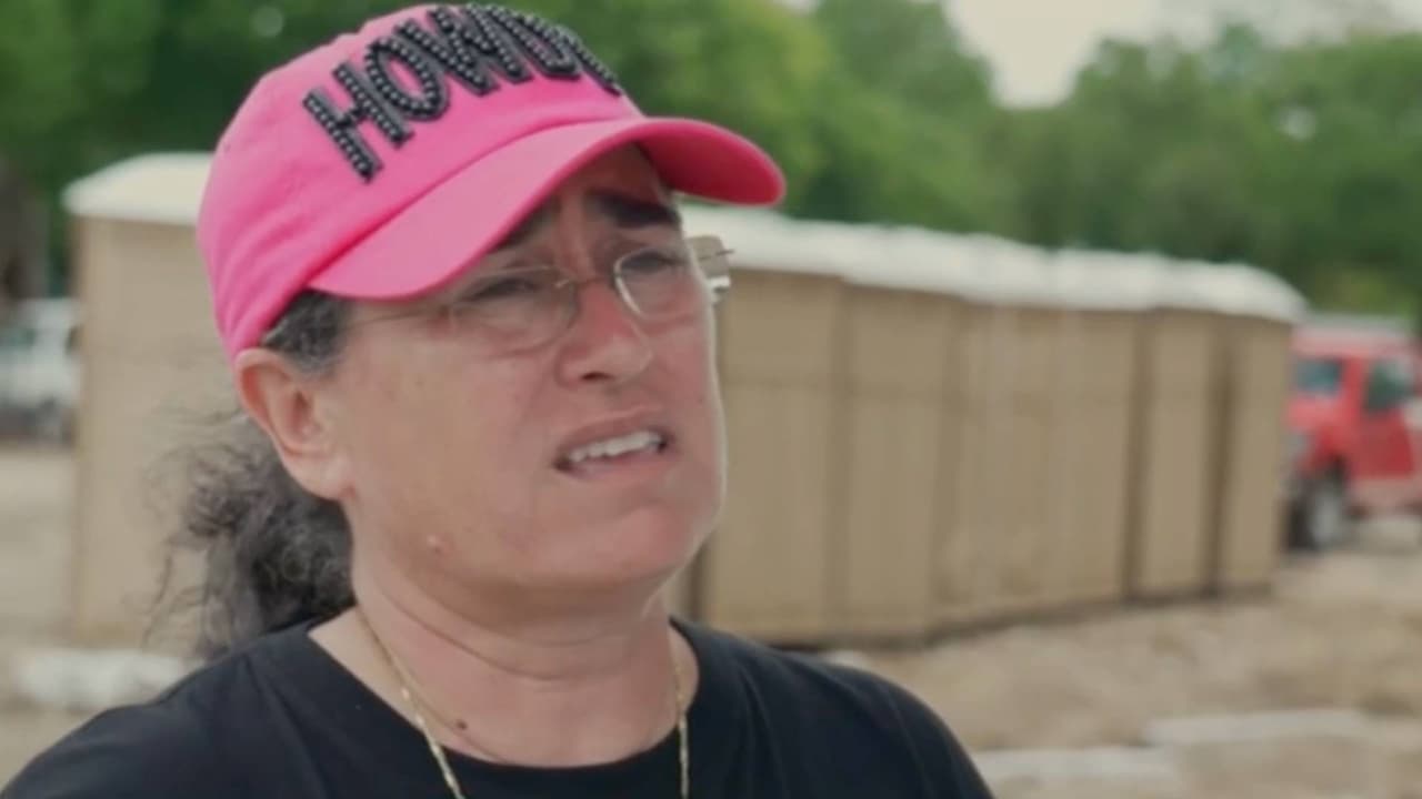“Se escuchaban gritos y se destrozaban las cabañas”: sobreviviente da detalles de la tragedia en Texas