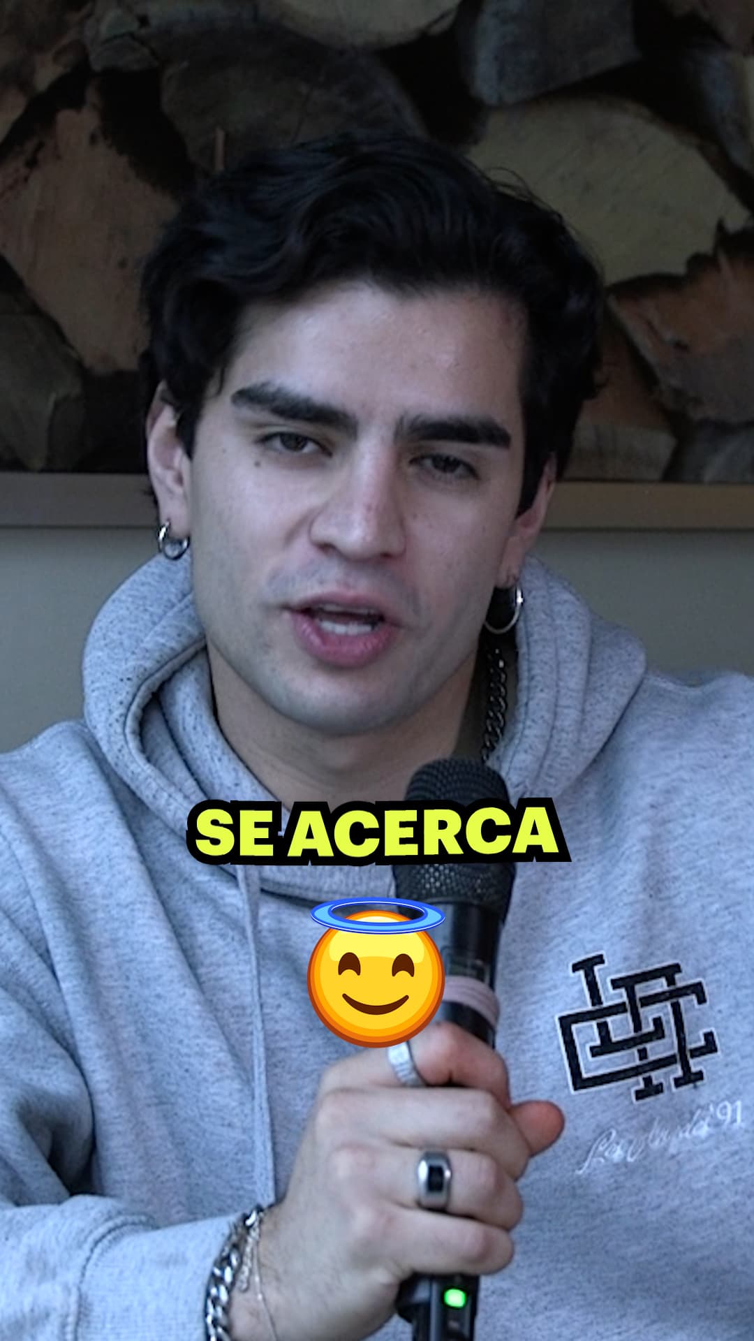 #original aaron mercury manda saludo a la gente que ve la casa de los famosos México