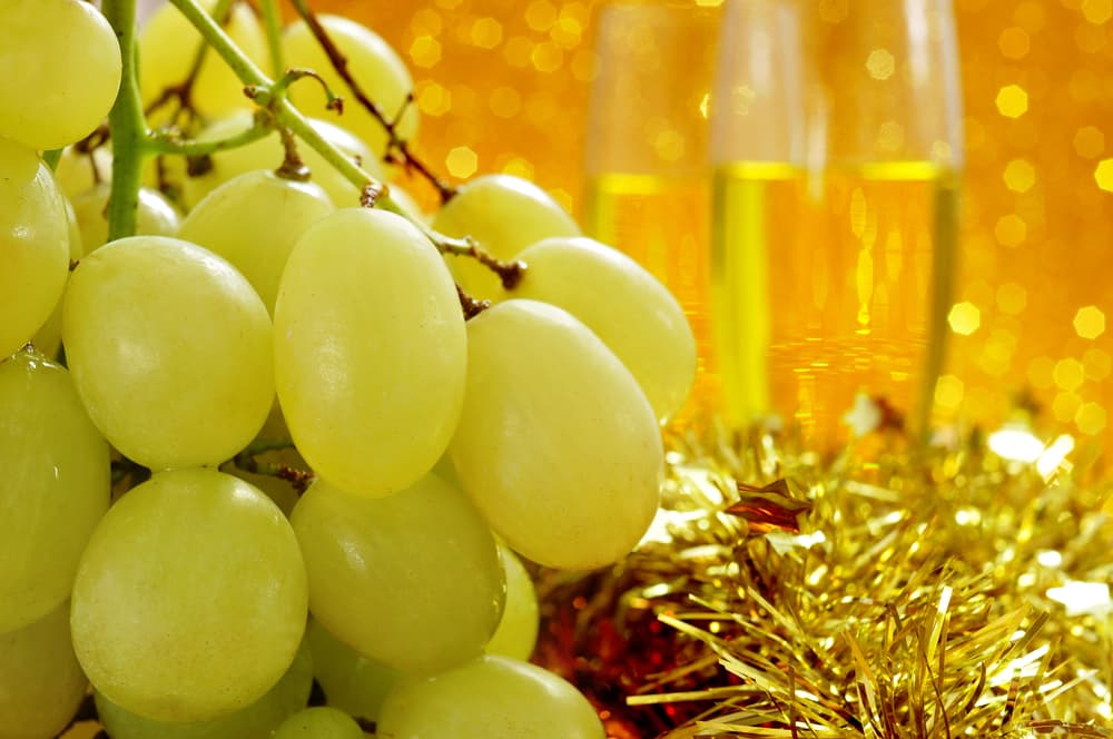Siempre las uvas que no pueden faltar.