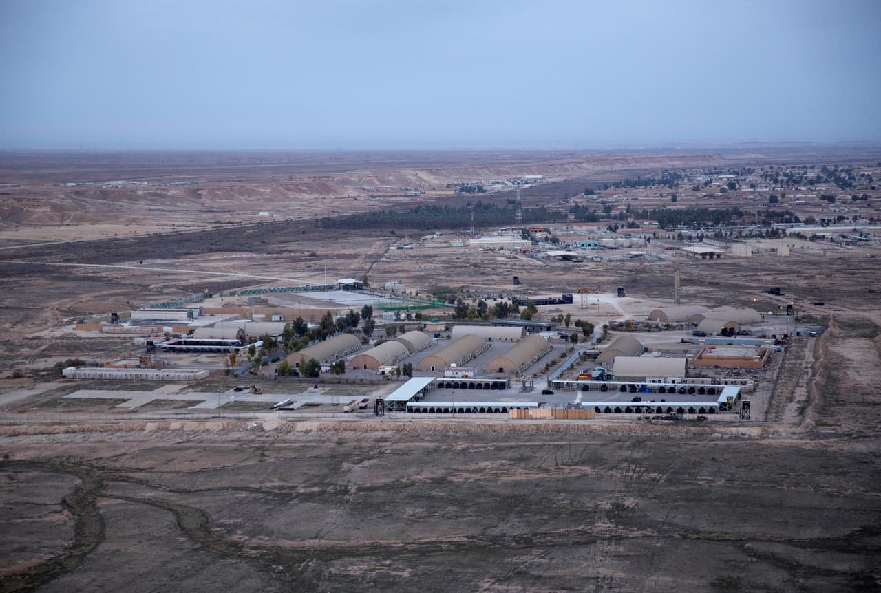 Esta fotografía de archivo, tomada a finales de 2019, muestra la base aérea de Ain al-Asad. En estas instalaciones se entrena y apoya a las fuerzas armadas iraquíes en la lucha contra el grupo Estado Islámico.