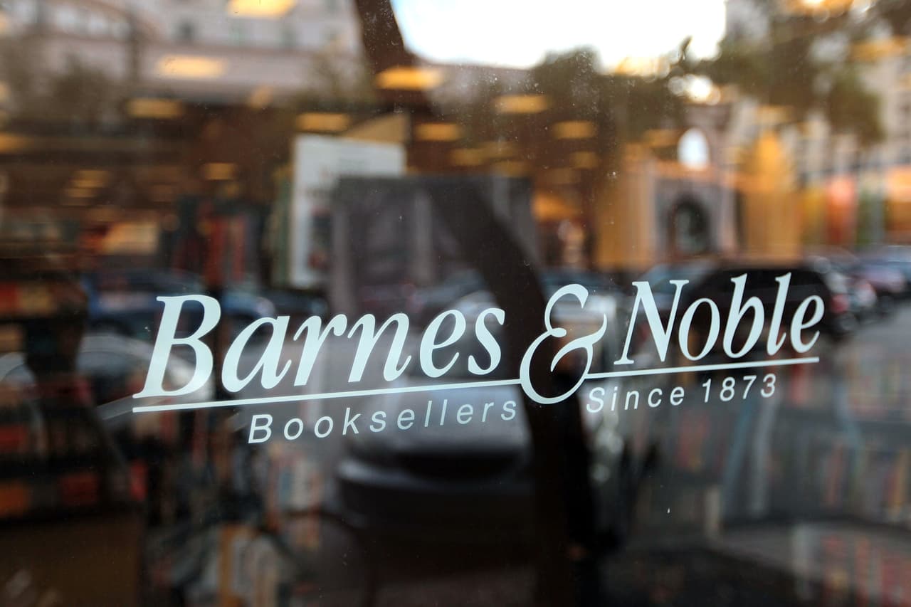 Barnes & Noble.
