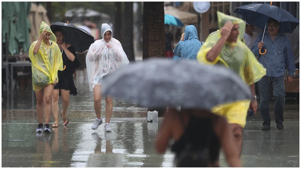 Persisten las tormentas este miércoles en el sur de Florida: algunos sectores bajo advertencia por inundaciones