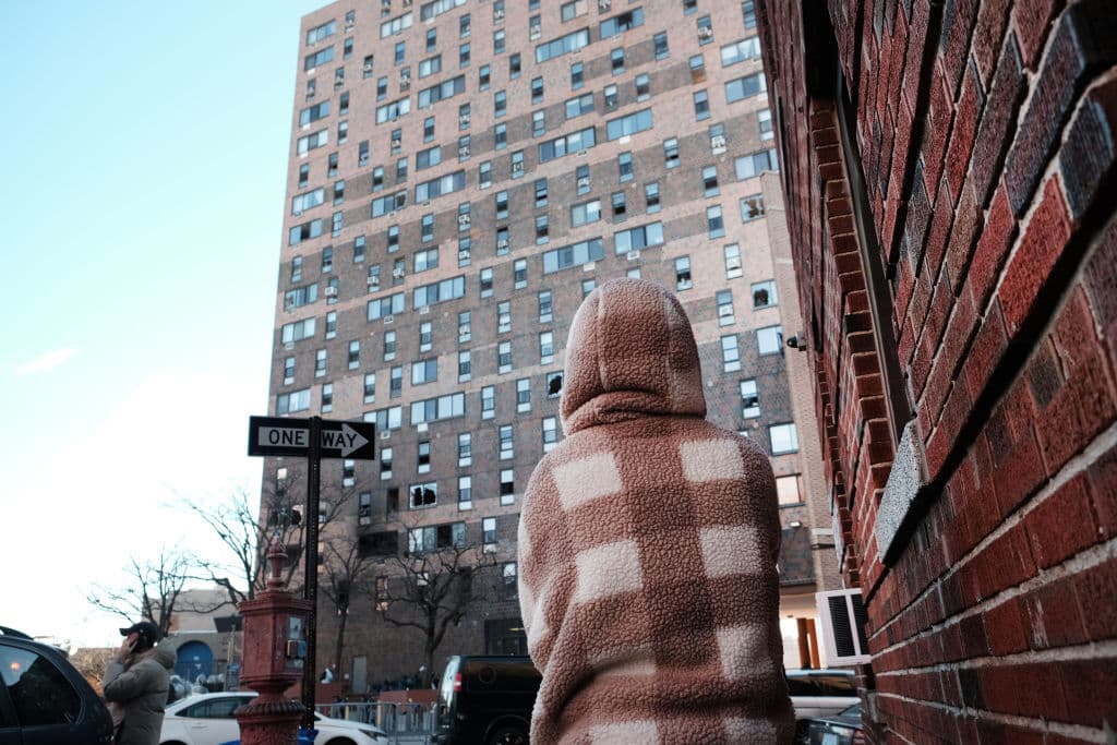  Sobrevivientes hispanos del incendio del edificio en Nueva York piden una indemnización millonaria