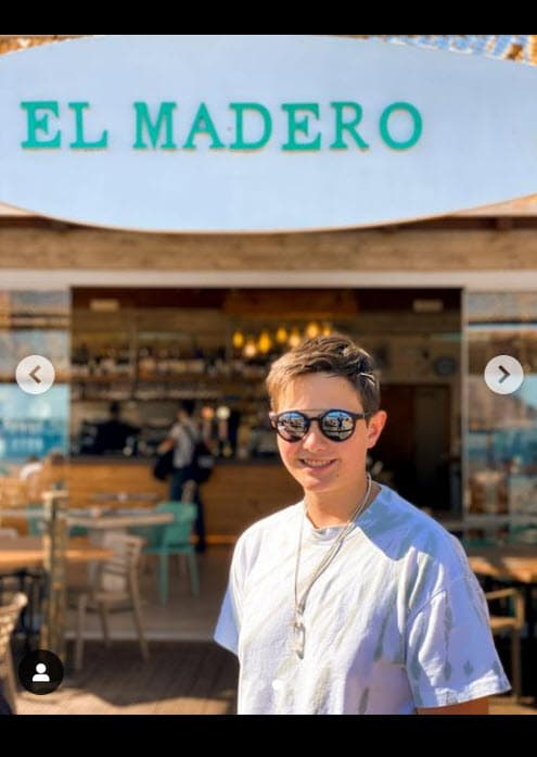 Desde este 2022, el jovencito ya se ha dejado ver en más ocasiones ante la prensa y en redes sociales. 
<br>