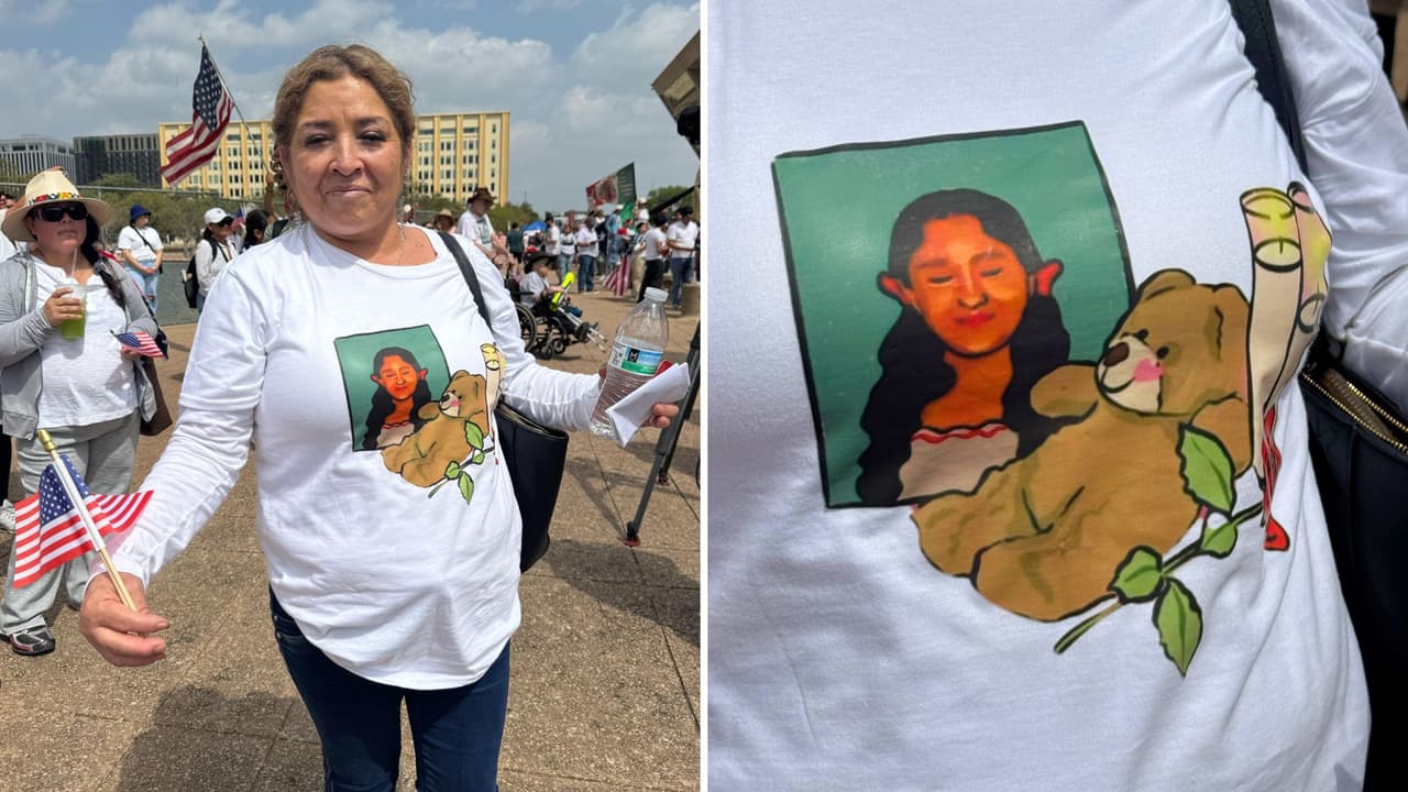 Uno de los temas centrales de la marcha fue visibilizar 
<a href="https://www.univision.com/local/dallas-kuvn/muerte-jocelynn-rojo-madre-amenaza-deportacion-escuela-de-texas" target="_blank">el caso de Jocelynn Rojo Carranza, una niña de 11 años de Gainesville que se quitó la vida tras sufrir acoso escolar</a>, agravado por el miedo a que sus padres fueran deportados. En la imagen vemos a su abuela que participó en la protesta.