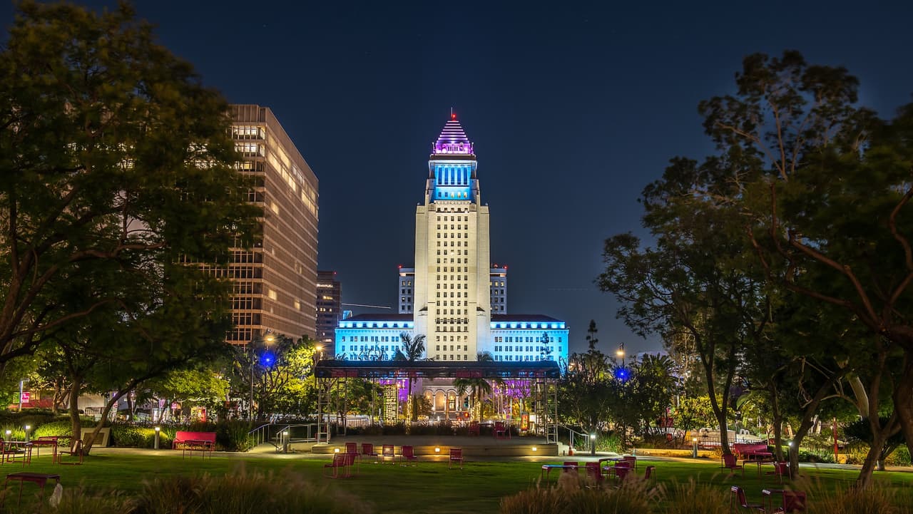<b>Los Ángeles</b>
<br>La Fiesta de Verano del Parque Gloria Molina, programada para el 4 de julio, se ha pospuesto debido a los recientes eventos que afectaron una parte del centro de Los Ángeles y las circunstancias actuales que afectan a la región, anunció el Centro de Música y el Parque Gloria Molina.