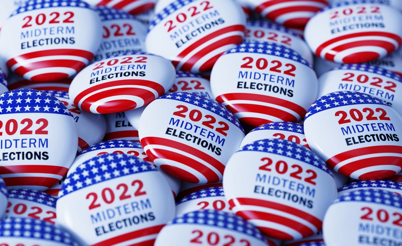 Rusia no fue el único país que intentó influir en las elecciones de EEUU en 2022: informe de inteligencia