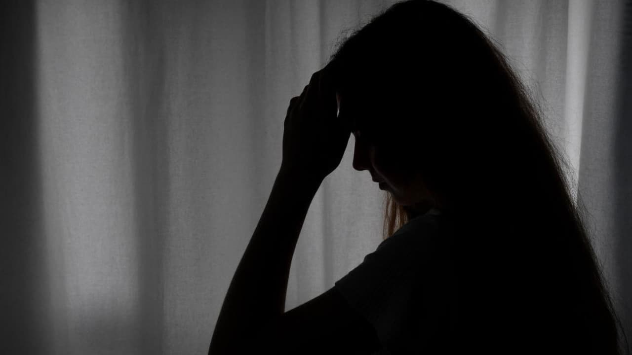 Existe ayuda para casos de violencia doméstica. Organizaciones, líderes comunitarios y legisladores texanos se reunieron en la ciudad para buscar más recursos económicos que permitan proveer servicios como consejería y asistencia para las víctimas de violencia sexual y doméstica. Si necesitas ayuda, puedes comunicarte al (713) 528-2121.
