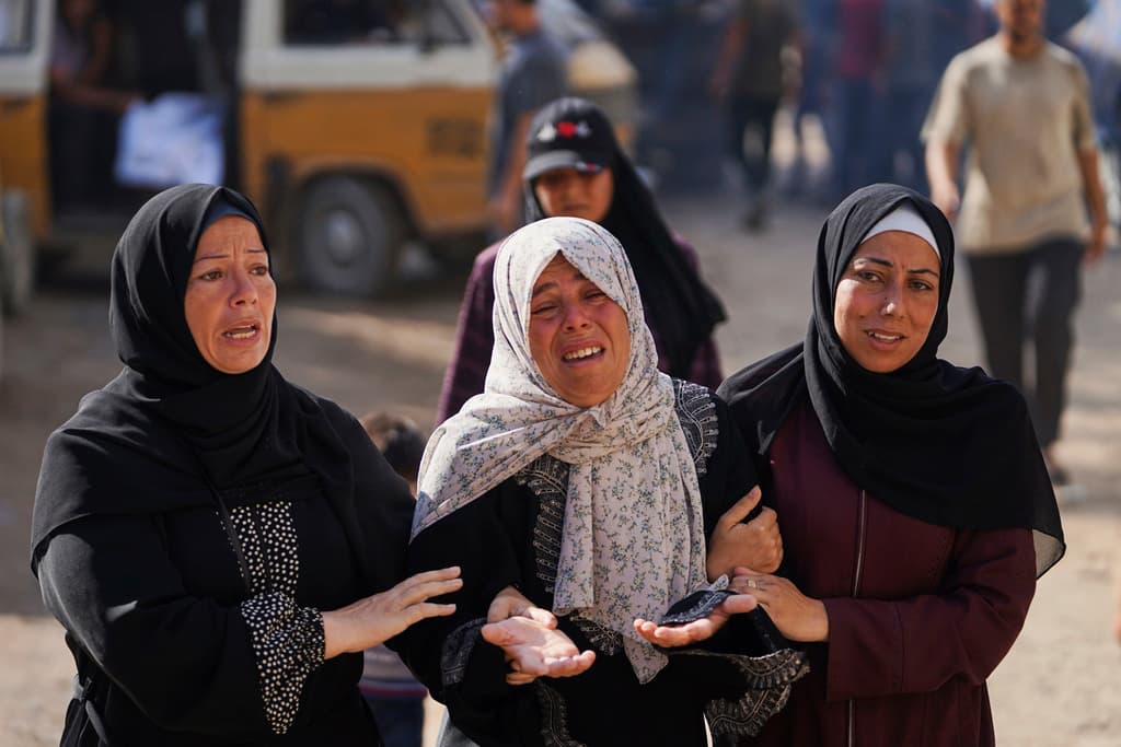 Soldados israelíes tienen órdenes de disparar contra palestinos que buscan alimentos; un reporte que niega Netanyahu 