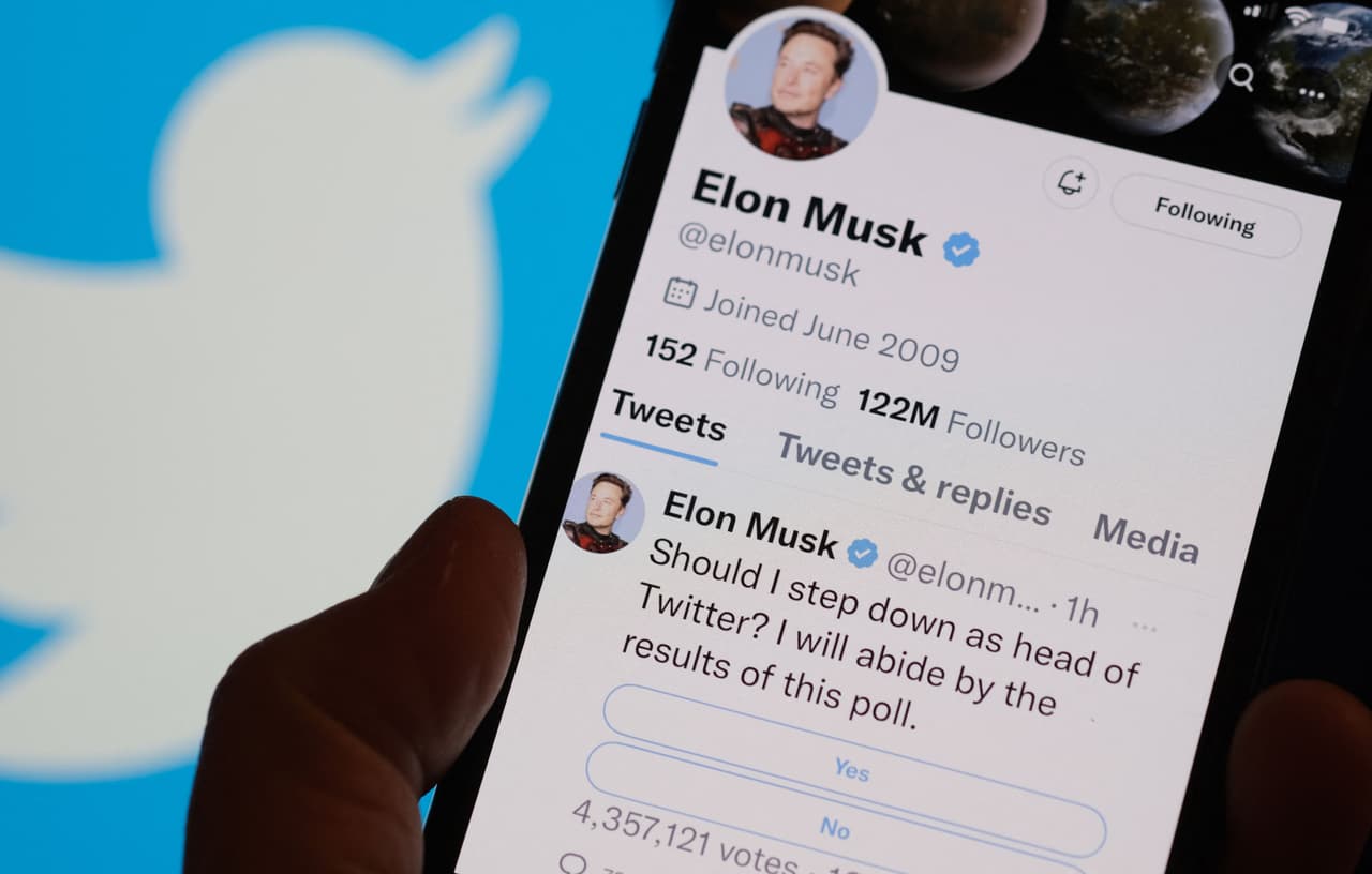 Elon Musk anuncia que renunciará a Twitter "tan pronto como encuentre a alguien lo suficientemente tonto para aceptar el puesto"