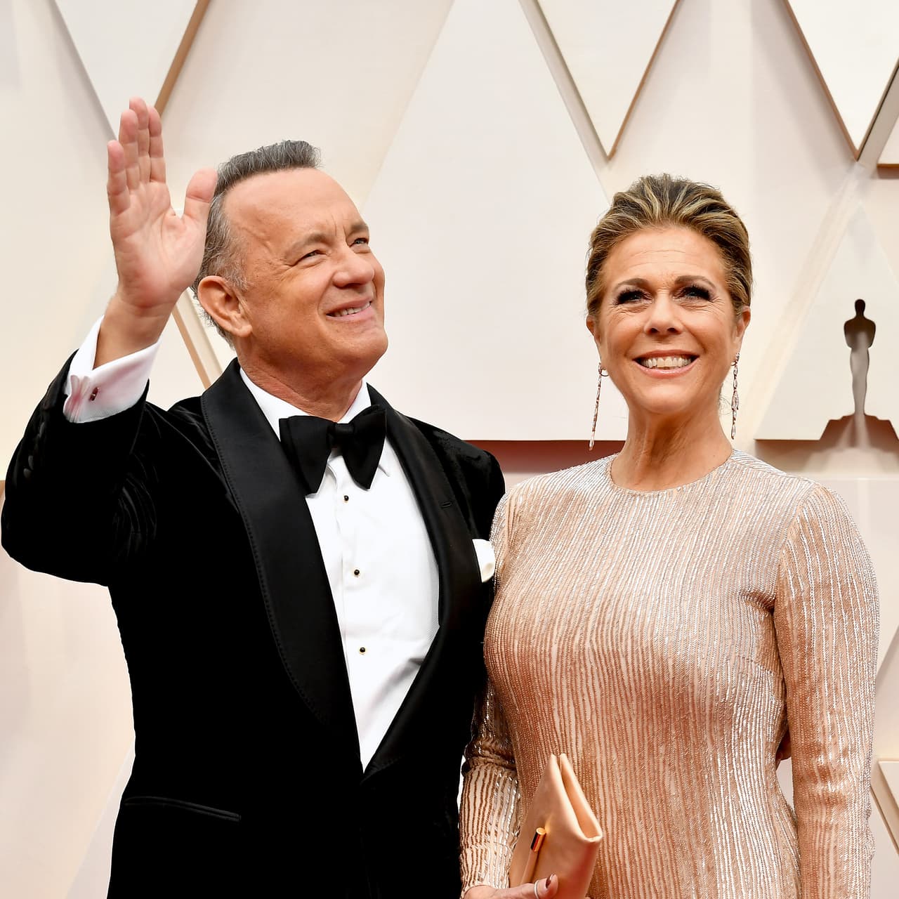 <b>Producción audiovisual.</b> Cuando Tom Hanks anunció que dio positivo por el coronavirus la filmación de la película en la que estaba trabajando se paralizó. Esta fue una de las decenas de filmes y programas de televisión que detuvieron la producción, ya sea porque un miembro del equipo tenía síntomas, dio positivo o entró en contacto con alguien que sí lo hizo. Una sola producción de Hollywood puede emplear hasta 500 personas y ahora están en riesgo más de 220,000 estadounidenses que trabajan en esta industria.
