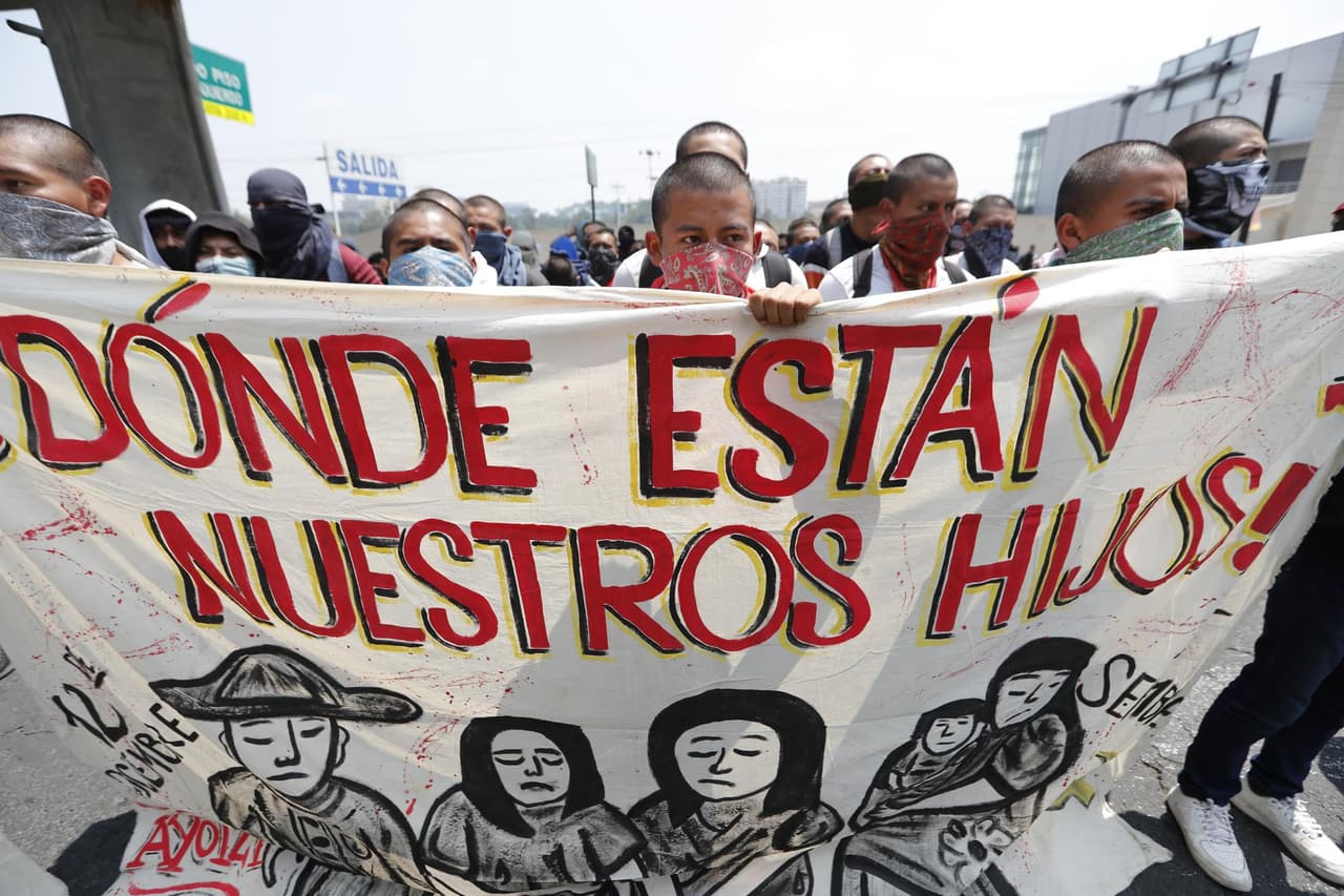 Caso Ayotzinapa: a nueve años de la desaparición de los 43 estudiantes los familiares reclaman el escaso avance en investigación