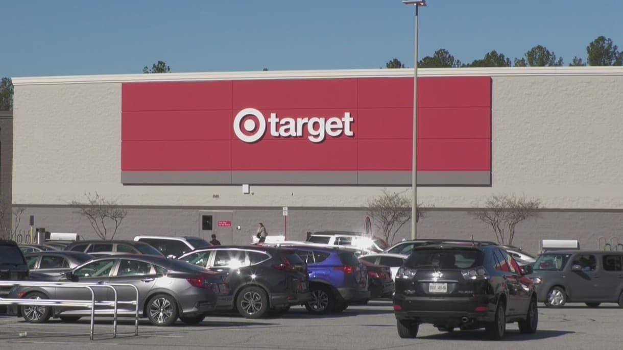 Cierran sucursal de Target en Atlanta por amenaza de bomba