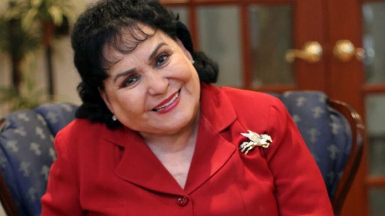 Familiares, amigos y seguidores dan el último adiós a la icónica actriz mexicana Carmen Salinas