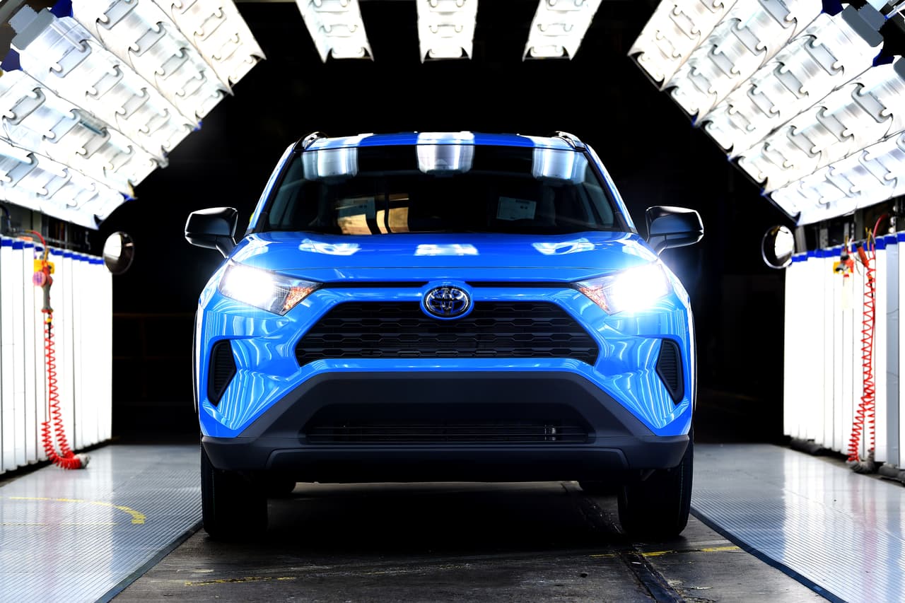 Toyota recortará en un 40% su producción de septiembre debido a escasez de chips