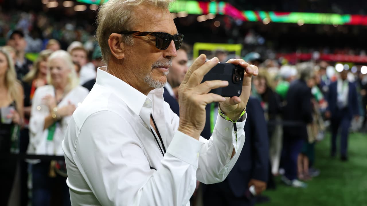 Kevin Costner.