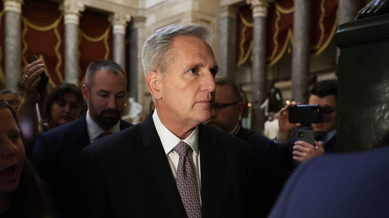 Kevin McCarthy renuncia a su puesto de representante y dejará el Congreso a fin de año