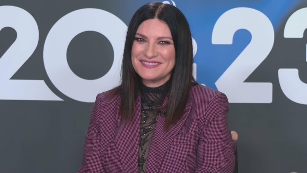 Laura Pausini habla de su vida de casada y cómo incluyó sus votos matrimoniales en una canción