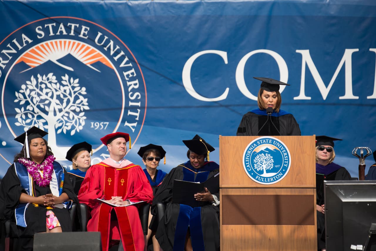 La periodista durante un discurso en la California State University.
