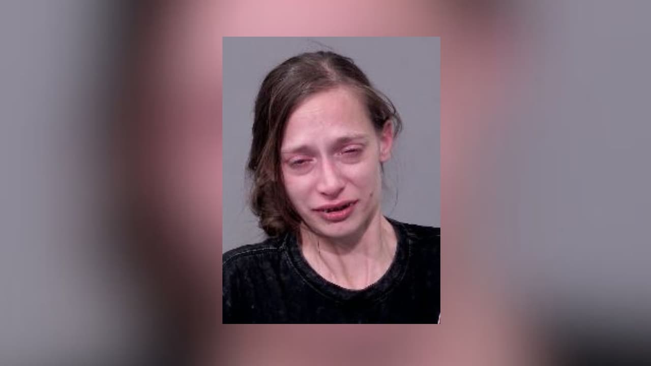 Madre es arrestada tras la muerte de su hija de 12 años que había consumido heroína y fentanilo 