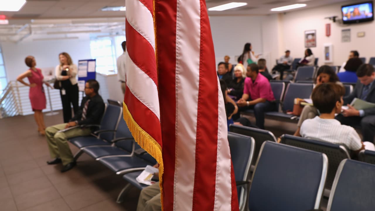 Cómo impactan los nuevos cambios en las visas juveniles