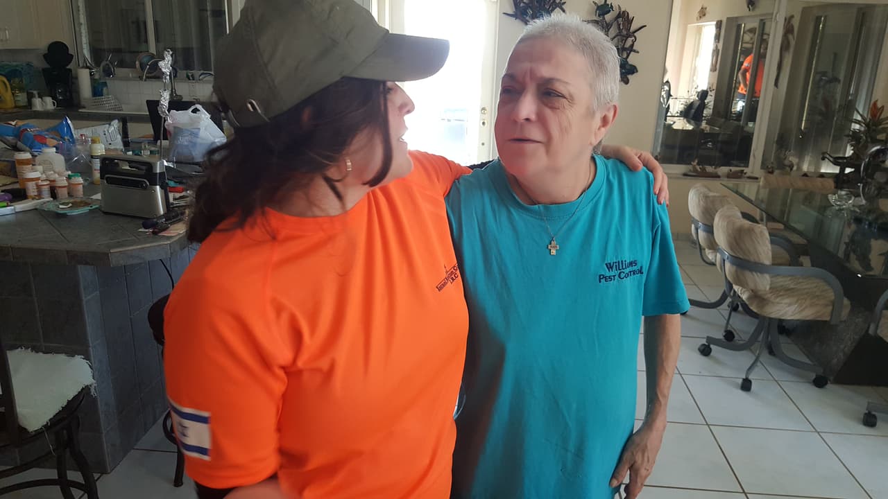 Los rescatitas se dirigieron primero a los residentes con más riesgo, en particular a aquellos que vivían en casas móviles